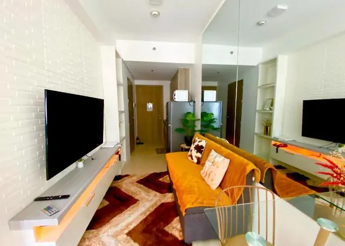 Fameous Staycation In Fame Residences *